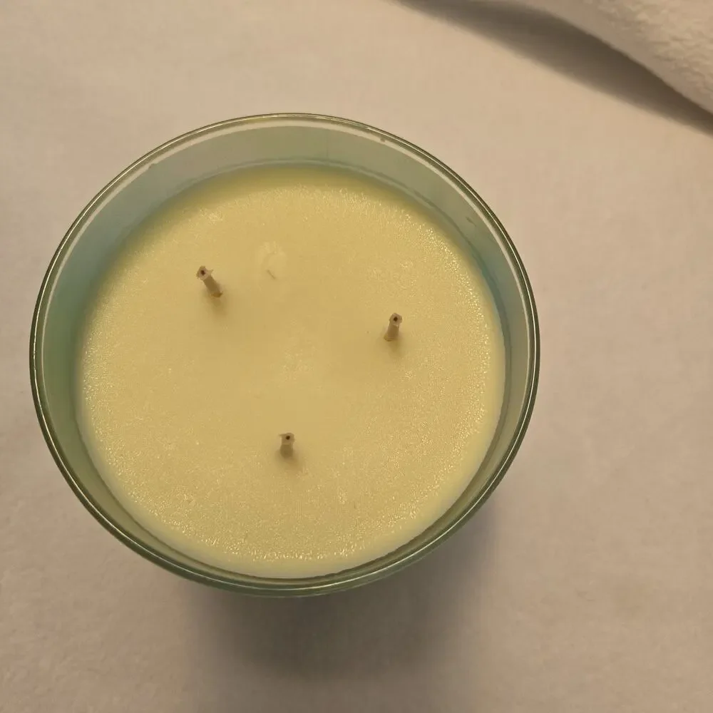 Bath & Body Works 3 Wick Candle WHITE TEA & SAGE 14.5 OZ - Picture 3 of 5